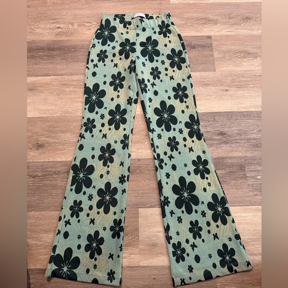 Urban Outfitters Bryn Flower Power Vintage Retro Soft Flare Pants